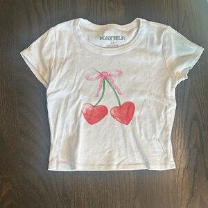 KatieJ NYC White Heart/Bow T-shirt YXL